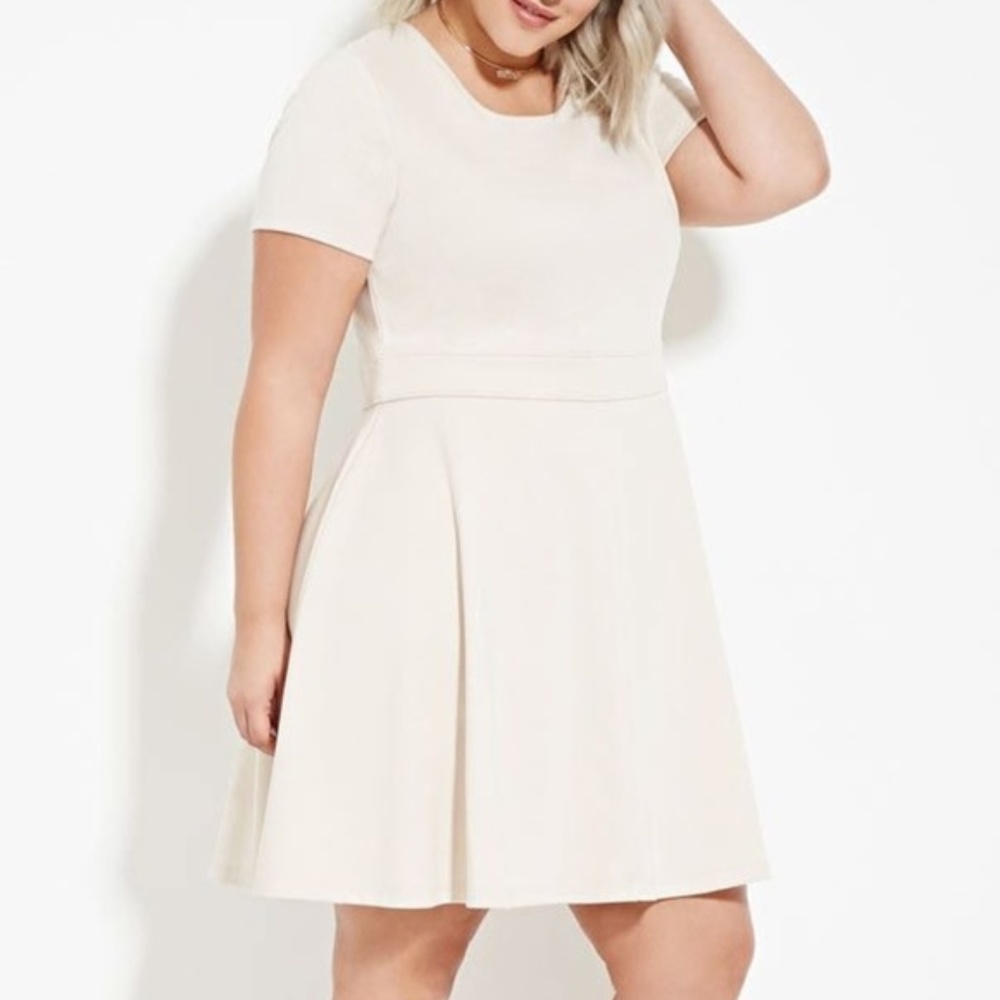 Forever 21 Short Sleeve Skater Dress